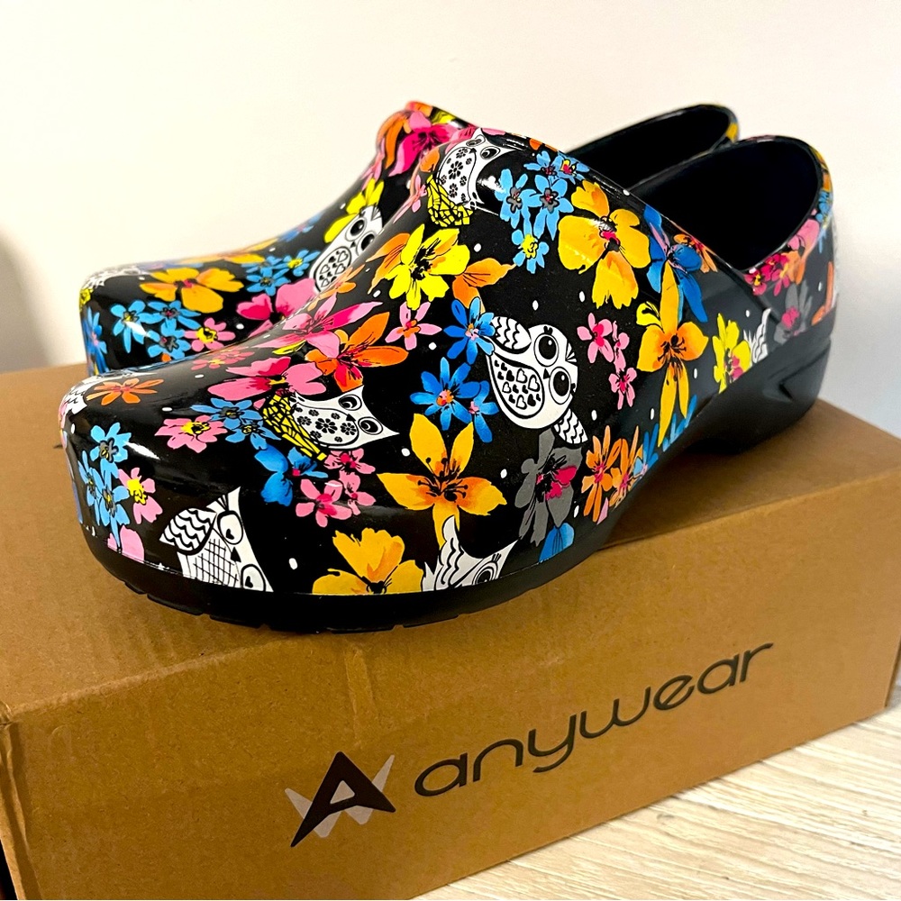 Work Clogs - image 1